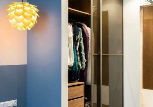 Двухдверный шкаф 3