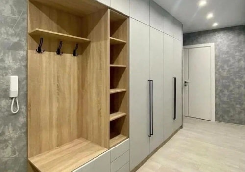 Прихожая в современном стиле 3