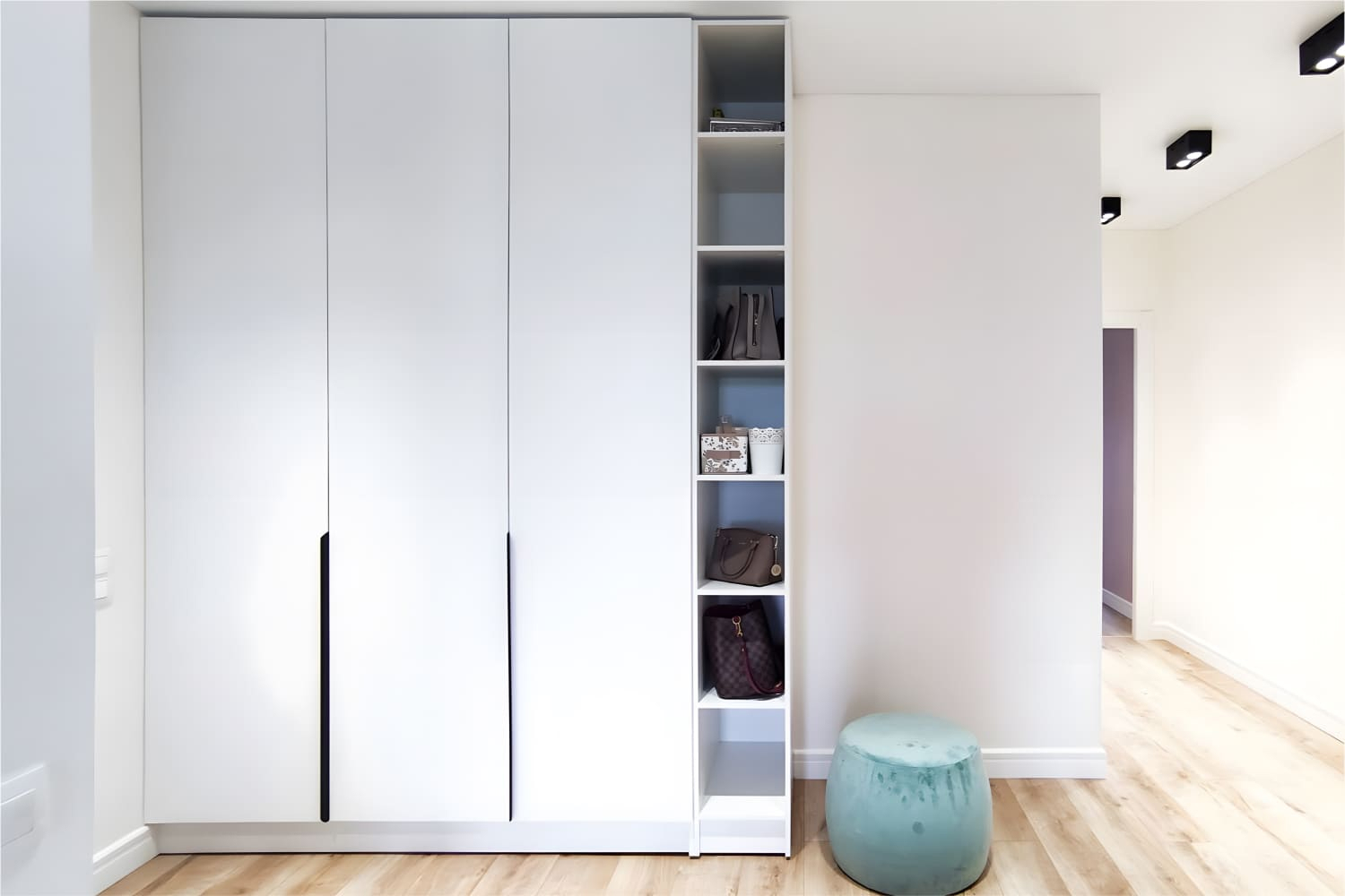 Произвели более 30&nbsp;000 изделий мебели и элементов декора - изображение 21