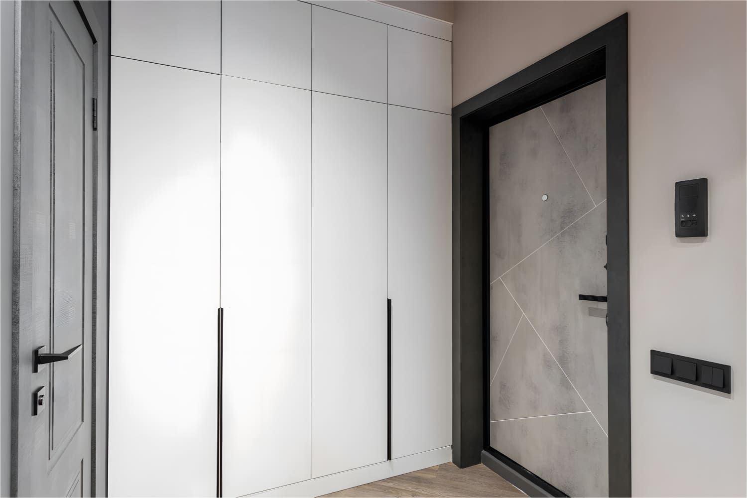 Произвели более 30&nbsp;000 изделий мебели и элементов декора - изображение 23