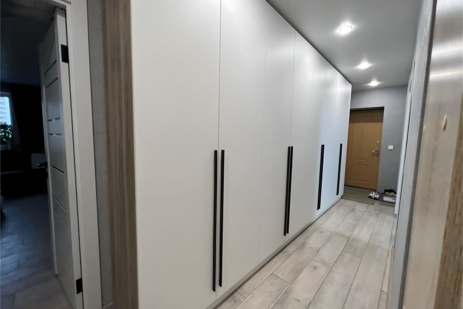 Произвели более 30&nbsp;000 изделий мебели и элементов декора - изображение 8